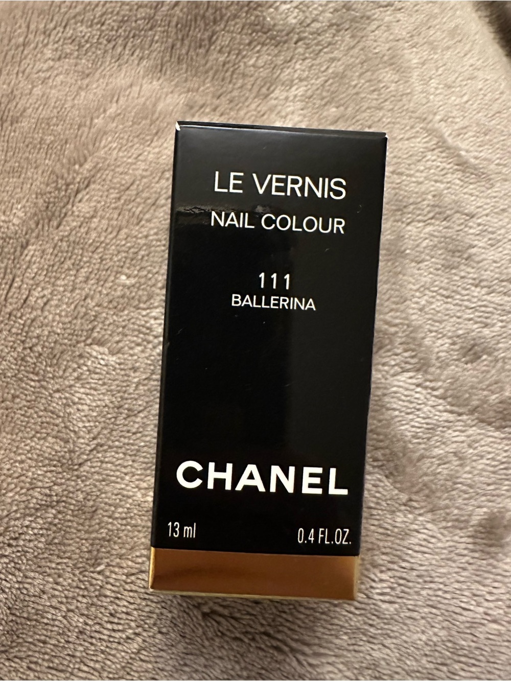 Brand New in Box Chanel Le Vernis Nail Color-111 Ballerina - Picture 5 of 6